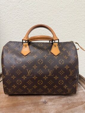Louis Vuitton Monogram Speedy 30